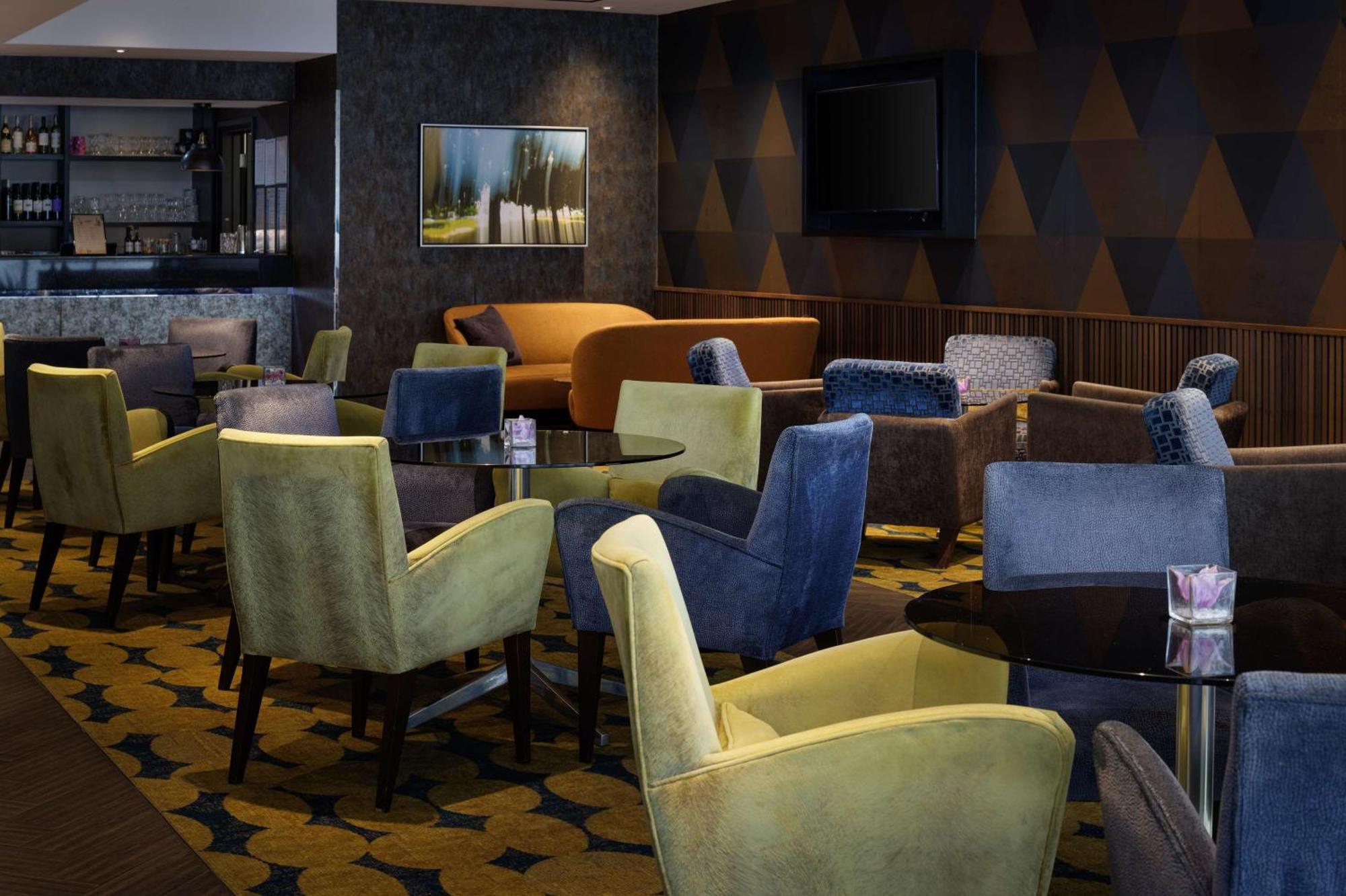 Doubletree By Hilton Woking Hotel Kültér fotó